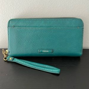 Wallet Fossil